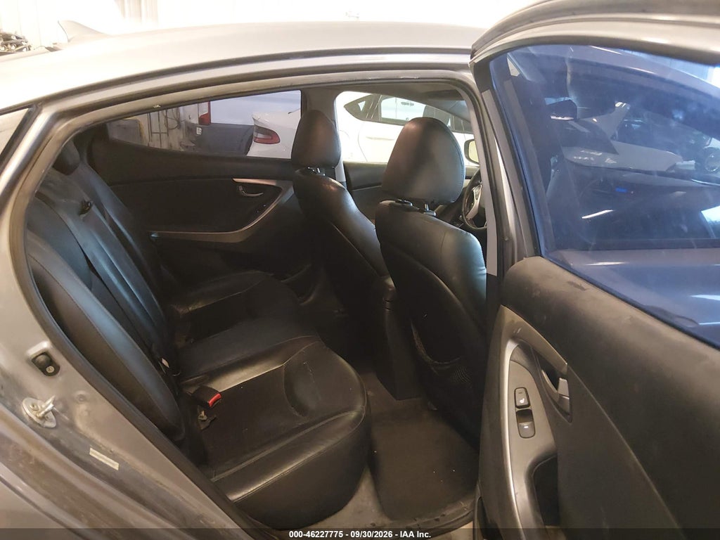 2012 Hyundai Elantra Limited (ulsan Plant) photo 8