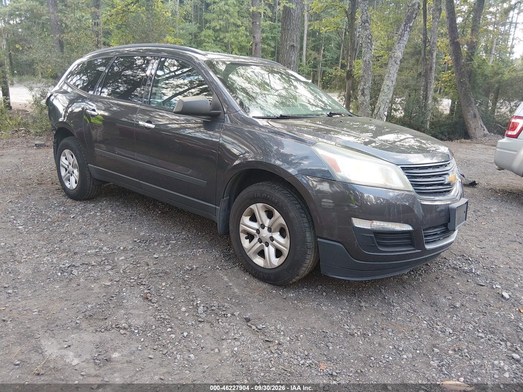 2015 Chevrolet Traverse LS photo 1