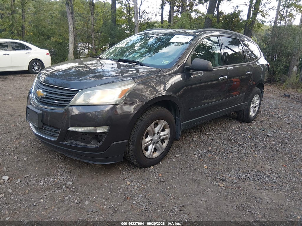 2015 Chevrolet Traverse LS photo 2