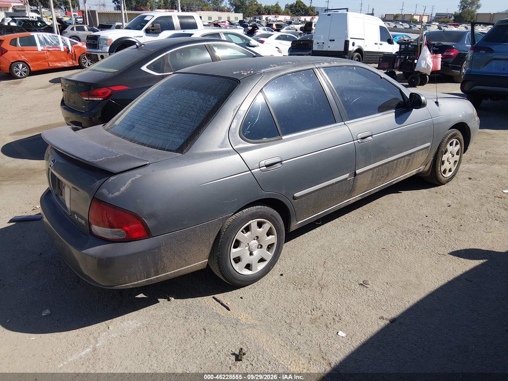 2000 Nissan Sentra GXE/XE photo 4