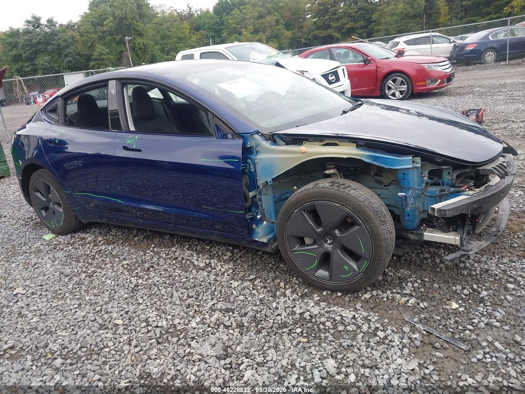 TESLA MODEL 3 2023