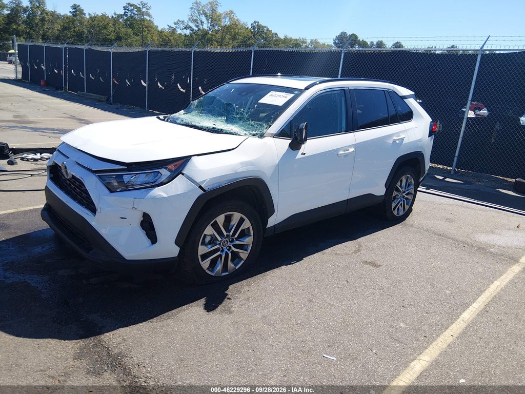 2019 Toyota RAV4 XLE Premium photo 2