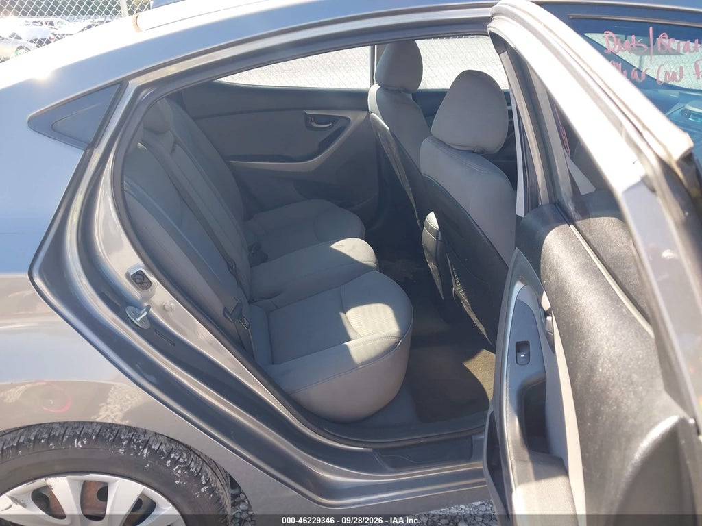2013 Hyundai Elantra GLS photo 8