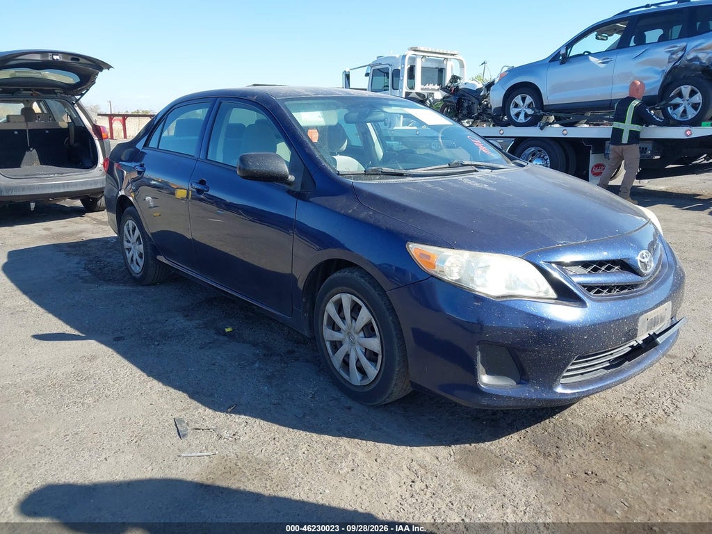 2011 Toyota Corolla photo 1