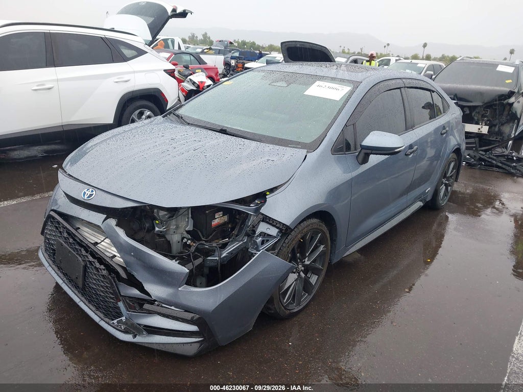 2023 Toyota Corolla Hybrid SE photo 2