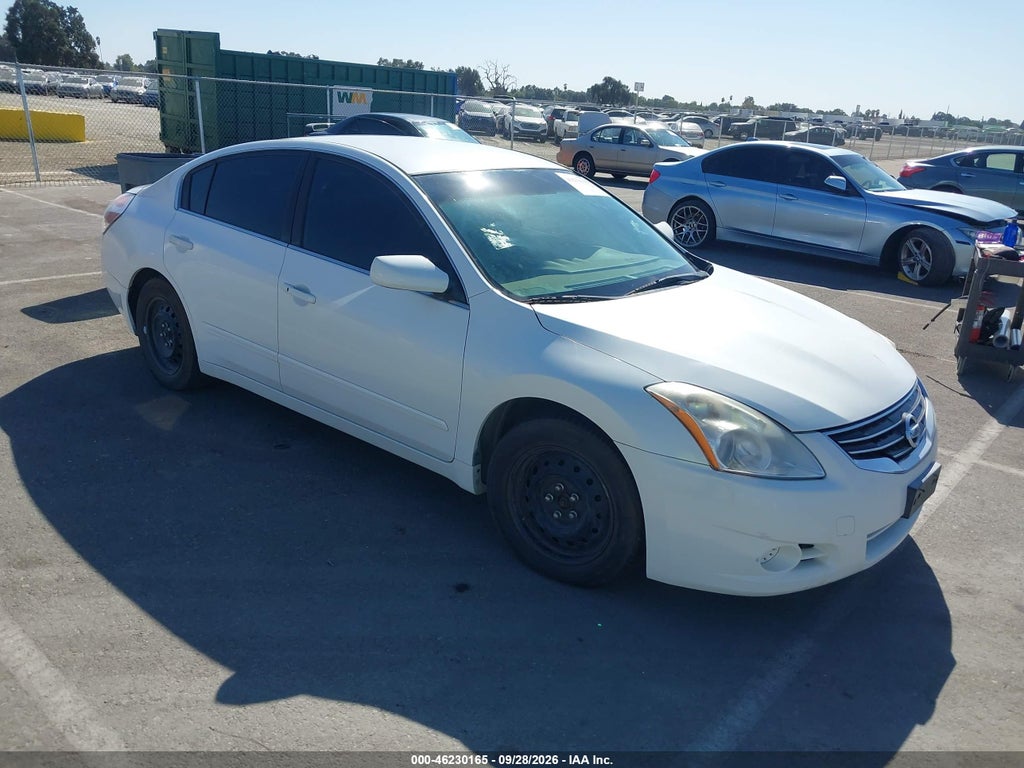 2012 Nissan Altima 2.5 S photo 1