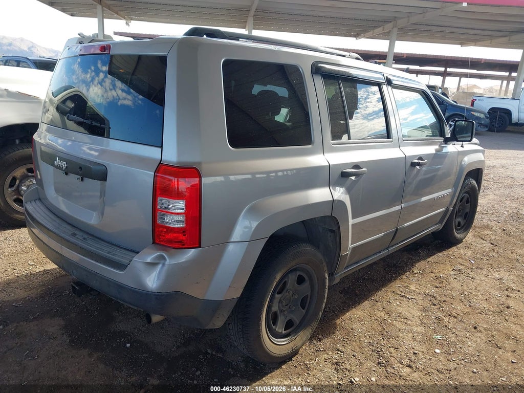 2016 Jeep Patriot Sport photo 4