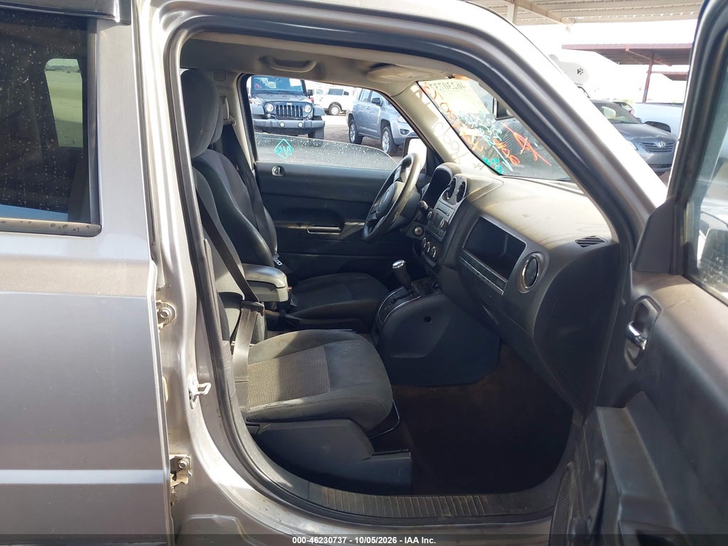 2016 Jeep Patriot Sport photo 5