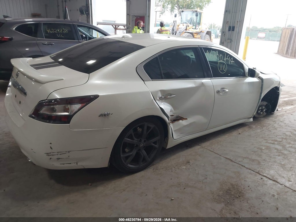 2014 Nissan Maxima 3.5 SV photo 6