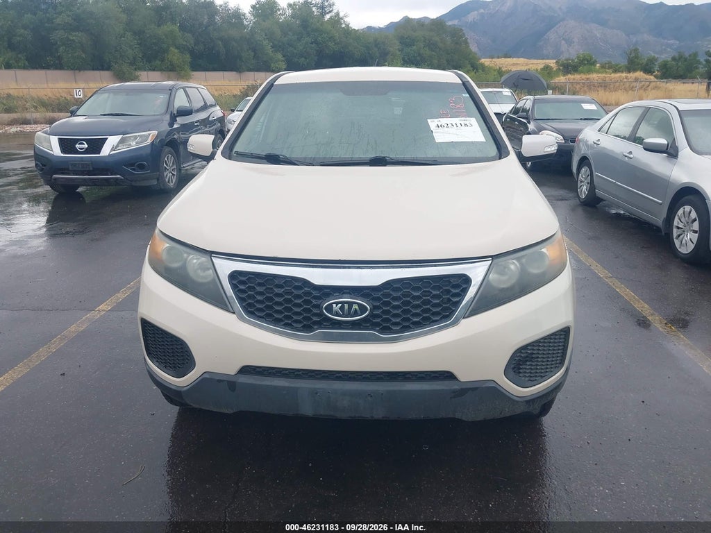 2011 Kia Sorento LX photo 6
