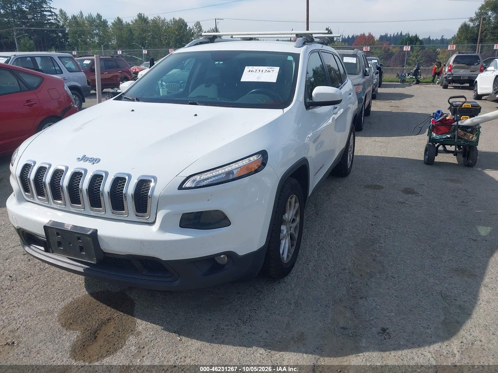 2014 Jeep Cherokee Latitude photo 2