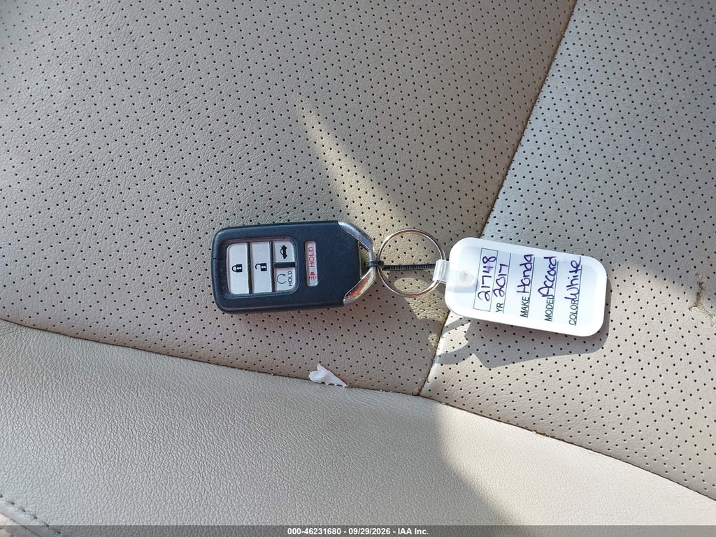 2017 Honda Accord EX-L photo 11