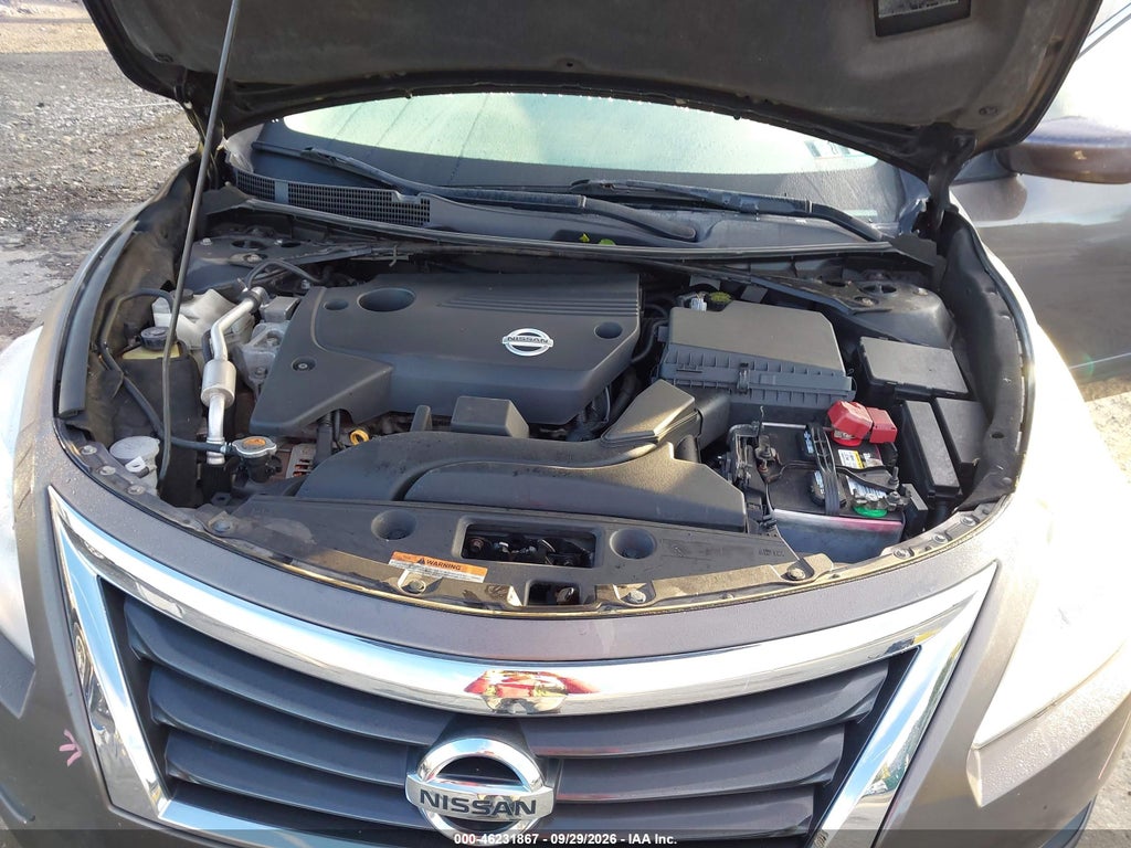 2014 Nissan Altima 2.5 SV photo 10