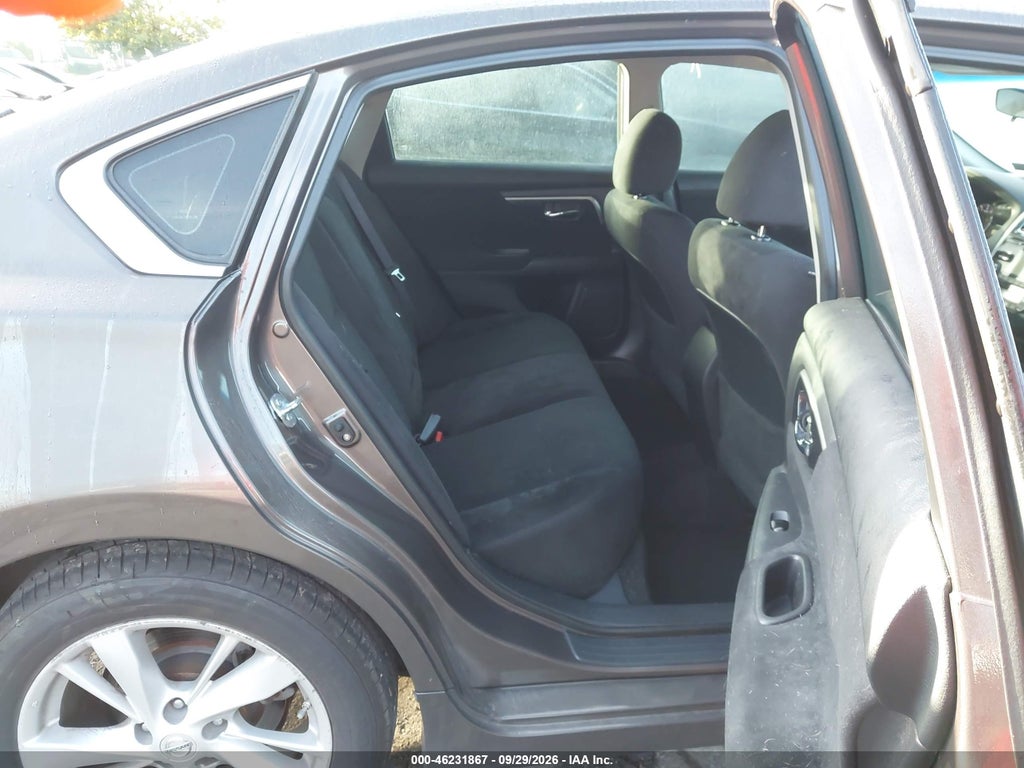 2014 Nissan Altima 2.5 SV photo 8