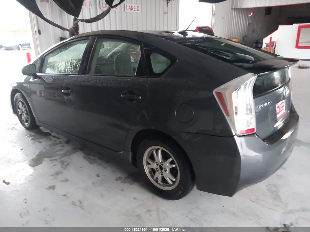 2011 Toyota Prius TWO photo 3
