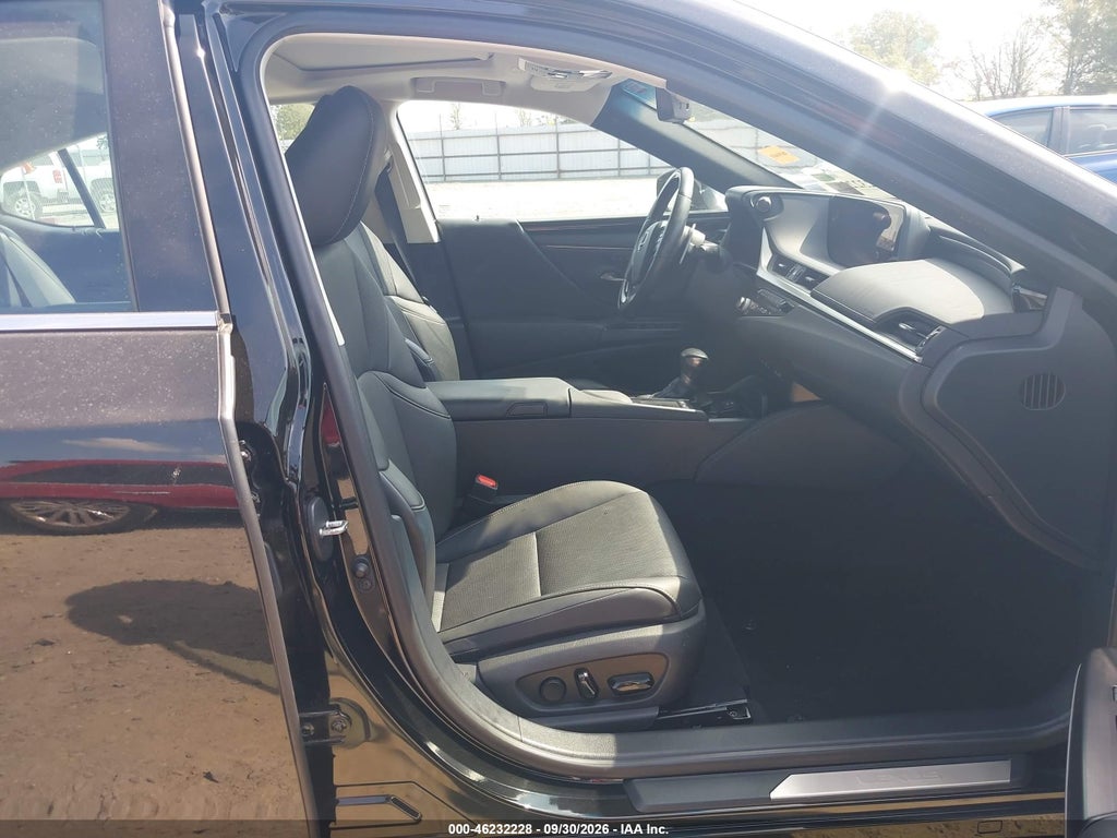 2021 Lexus ES 350 photo 5