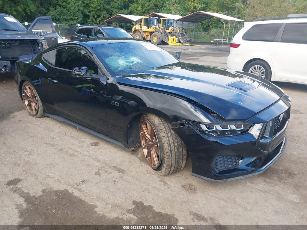 FORD MUSTANG 2024