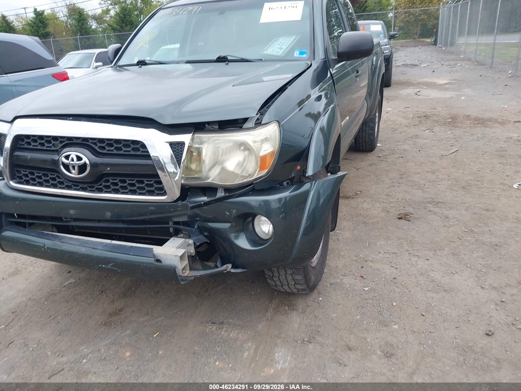 2011 Toyota Tacoma Prerunner V6 photo 6