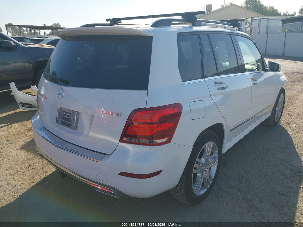 2015 Mercedes-Benz GLK 250 Bluetec 4MATIC photo 4