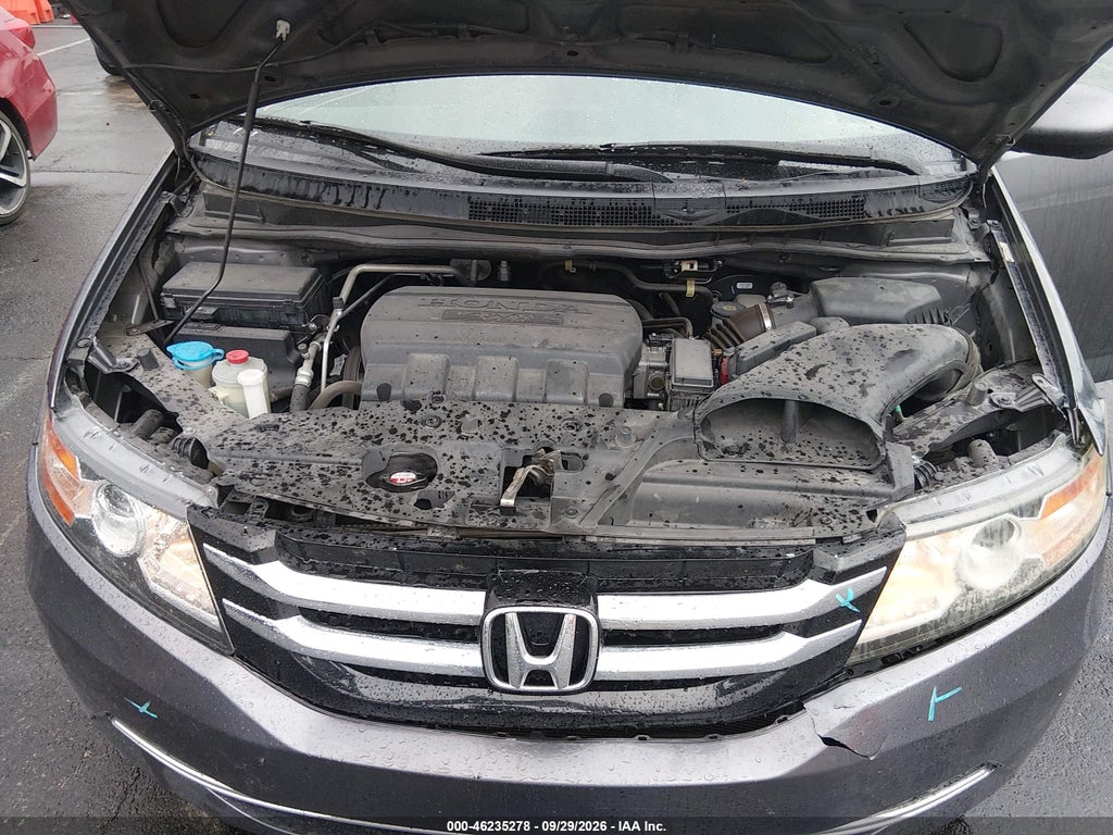 2015 Honda Odyssey EX photo 10