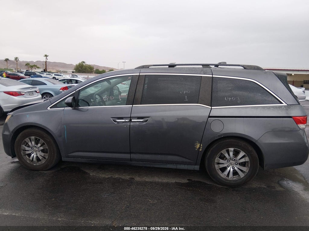 2015 Honda Odyssey EX photo 6