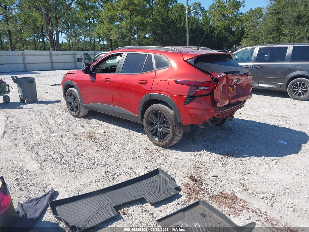 2024 Chevrolet Trax FWD Activ photo 3