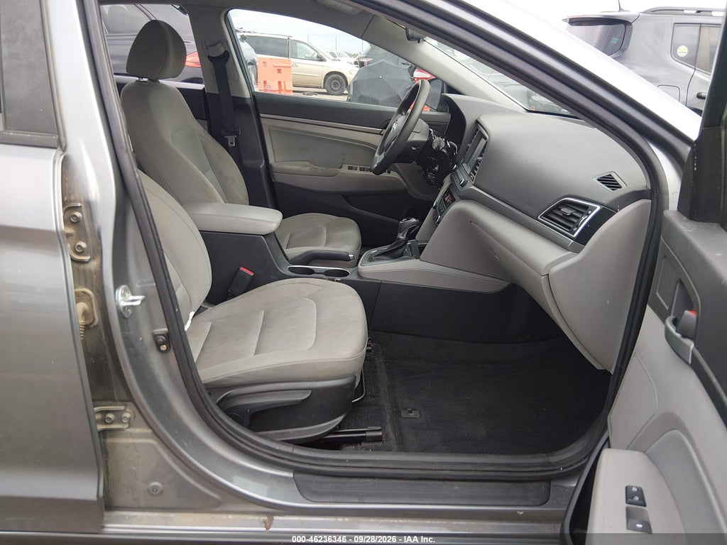 2017 Hyundai Elantra SE photo 5