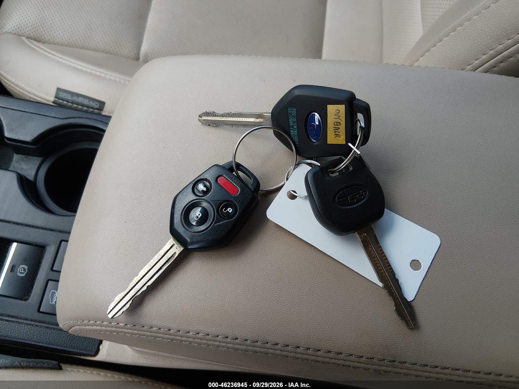 2015 Subaru Outback 2.5I Limited photo 11