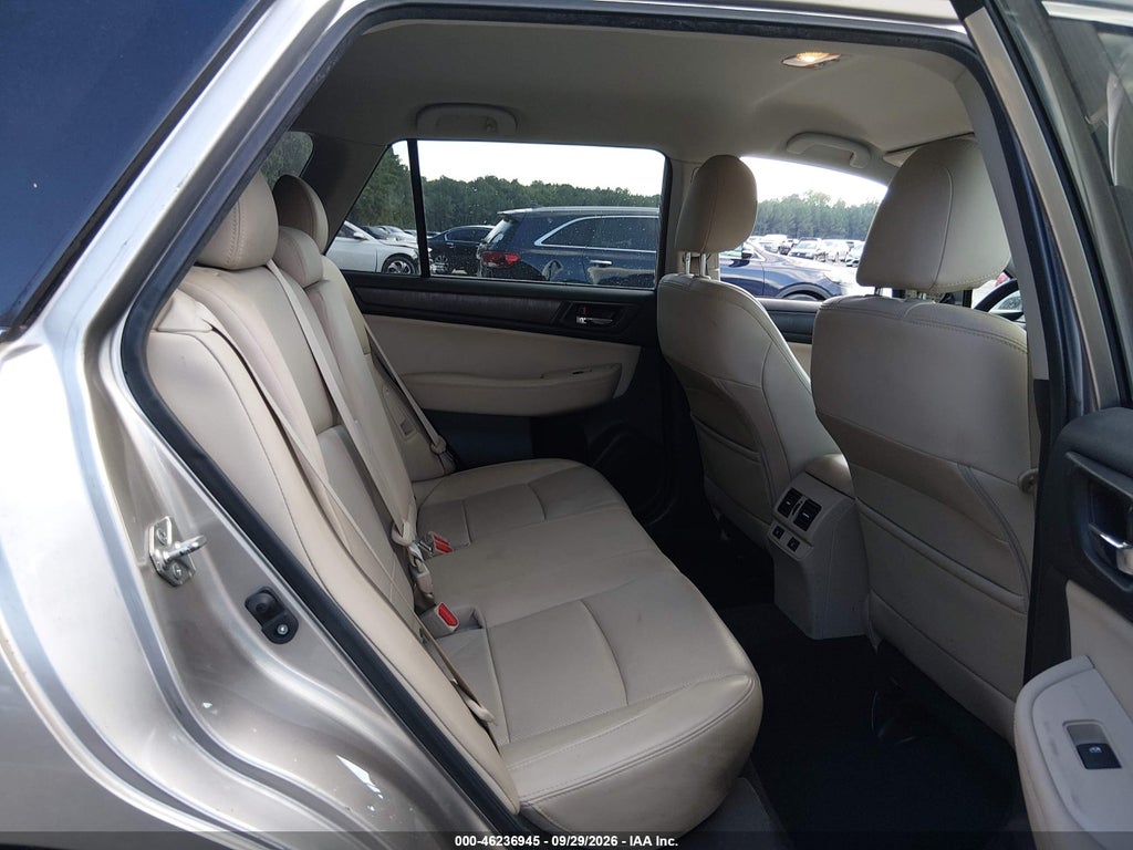 2015 Subaru Outback 2.5I Limited photo 8