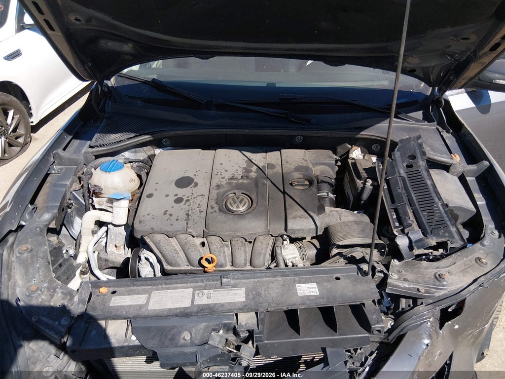 2013 Volkswagen Passat 2.5L SE photo 10