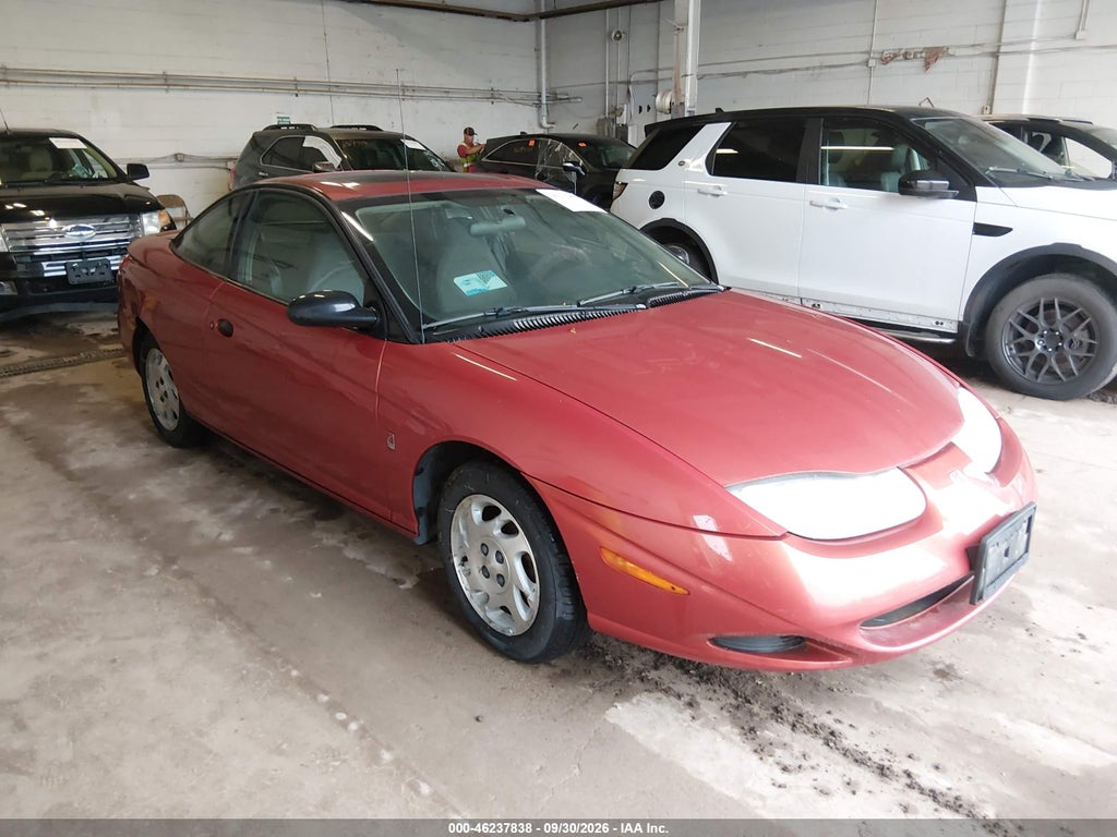 2002 Saturn S-Series SC1 photo 1