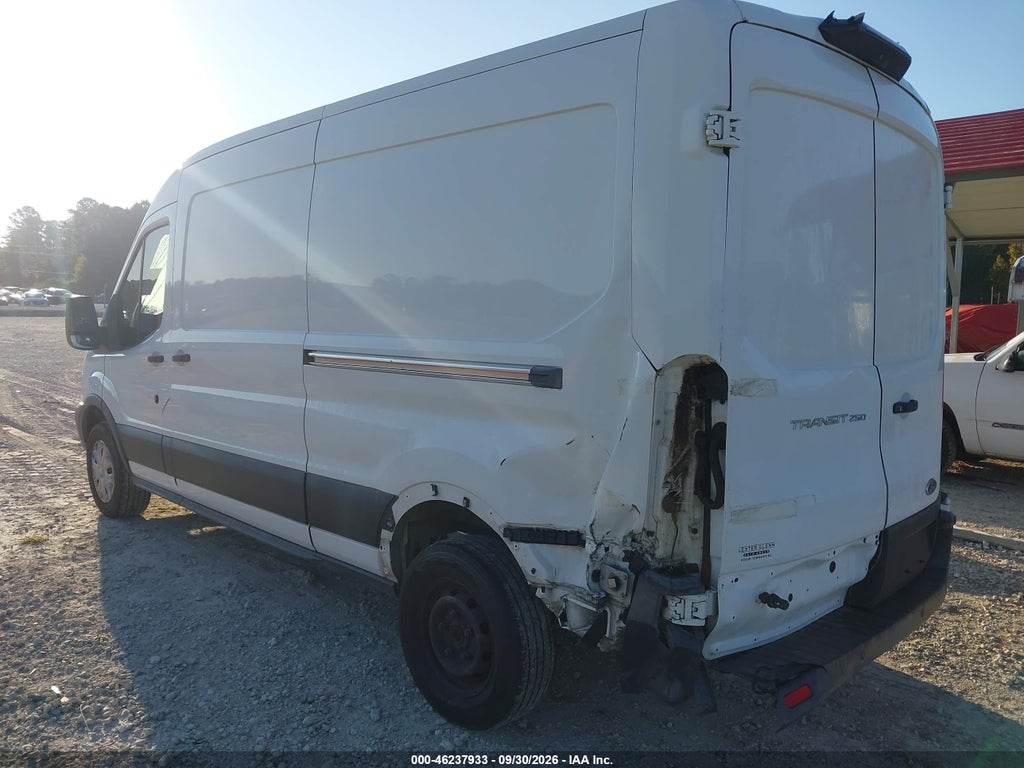 2018 Ford Transit-250 photo 3