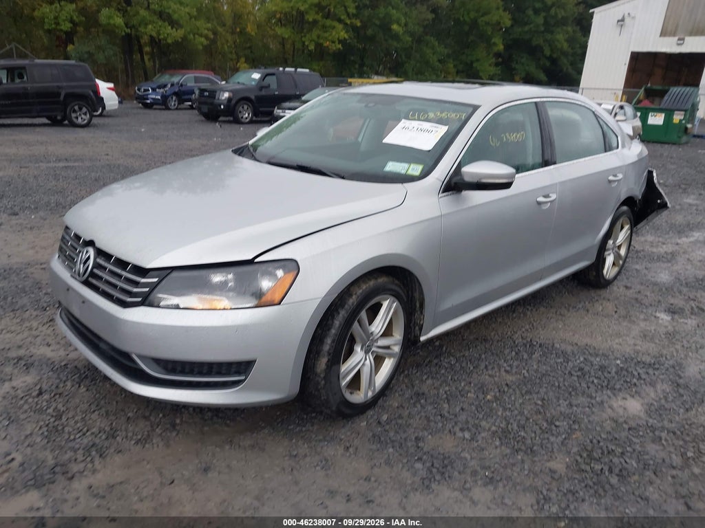 2014 Volkswagen Passat 2.0L TDI SE photo 2