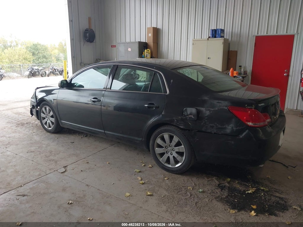 2006 Toyota Avalon Touring photo 3