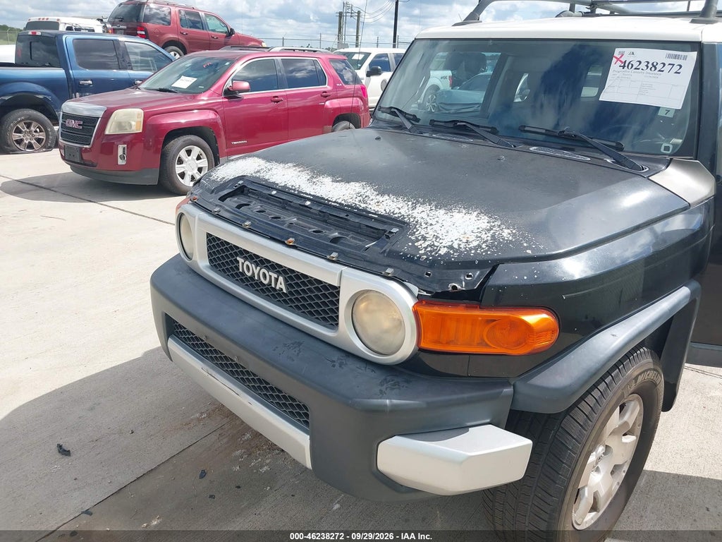 2007 Toyota FJ Cruiser photo 6