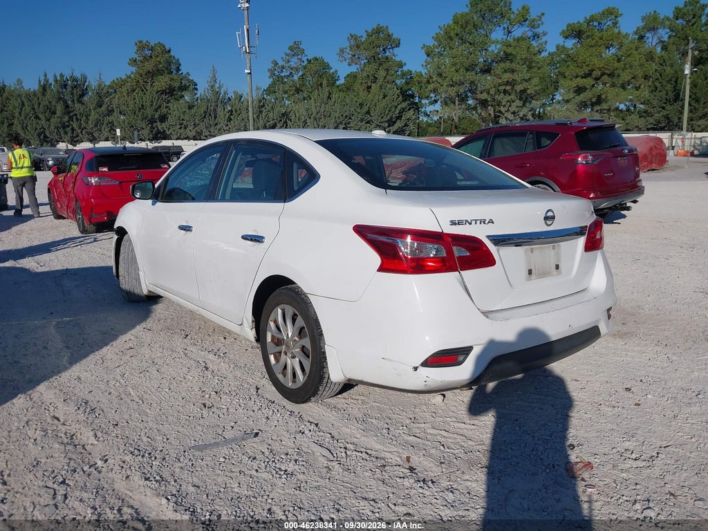 2019 Nissan Sentra SV photo 3
