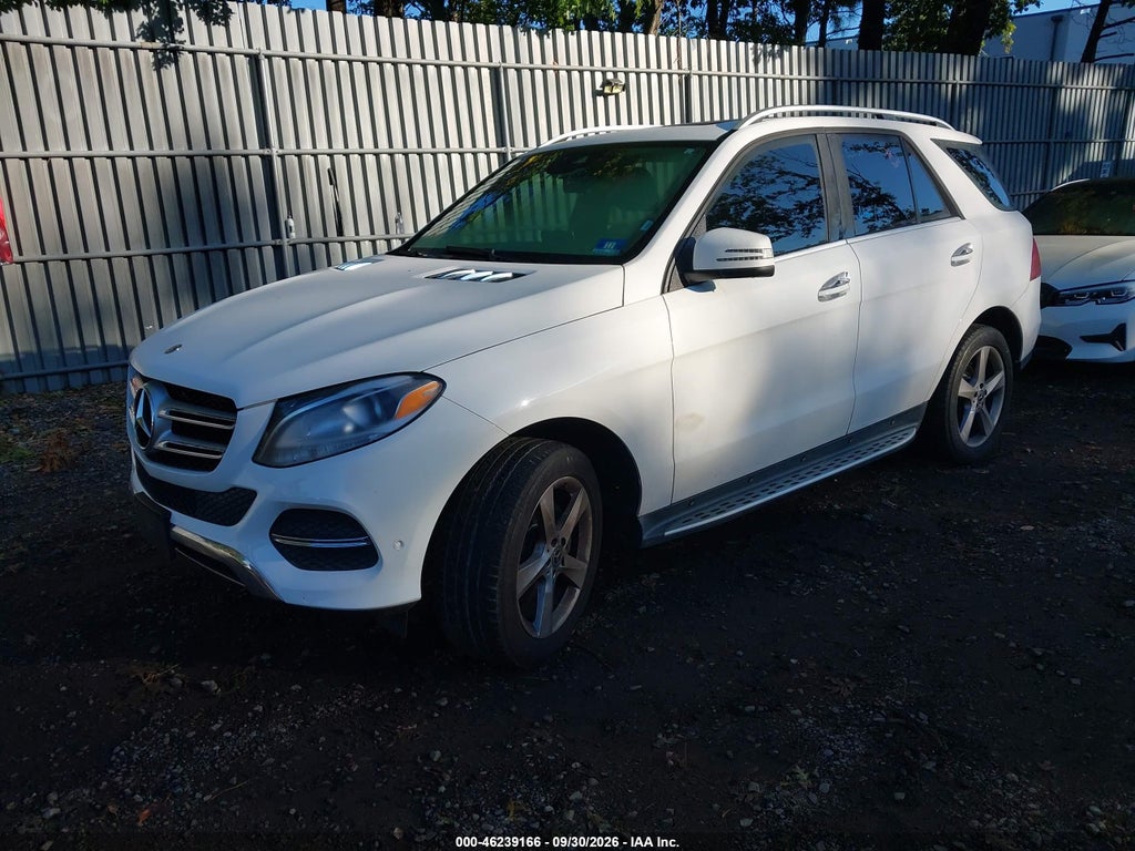 2018 Mercedes-Benz GLE 350 4MATIC photo 2