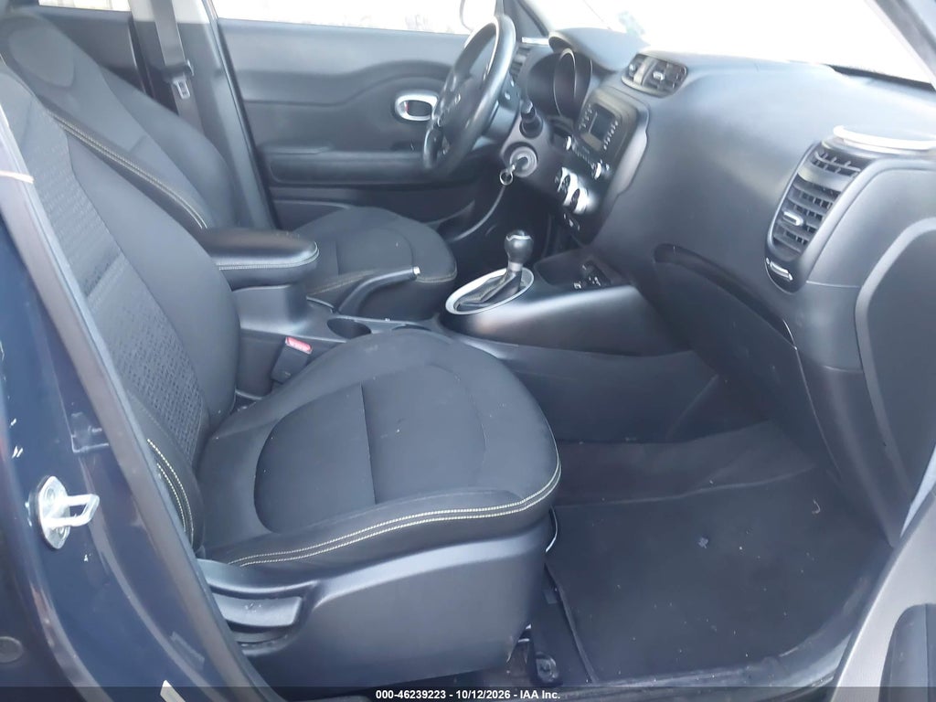 2015 Kia Soul + photo 5