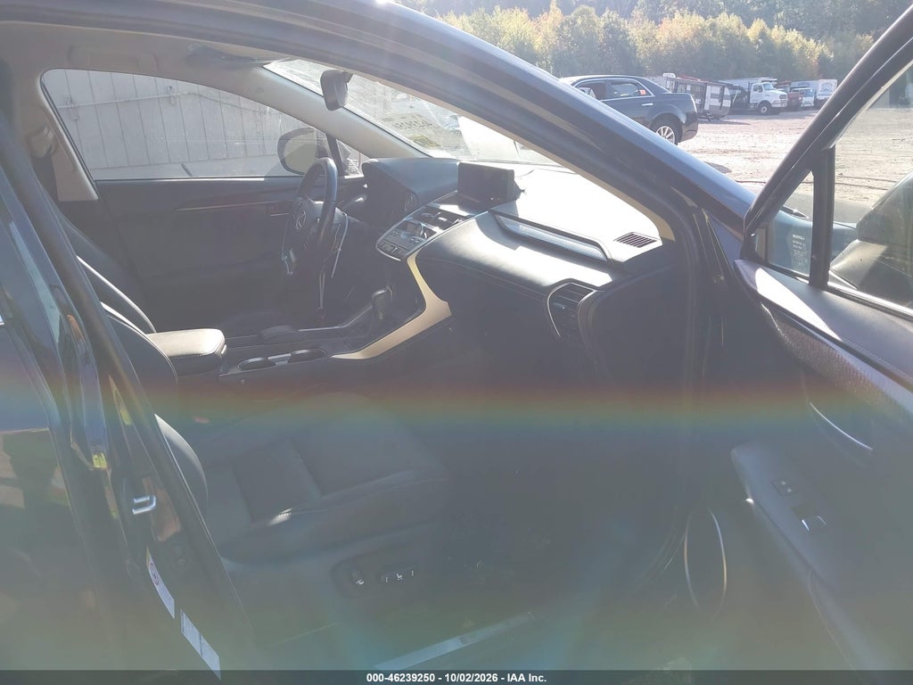 2020 Lexus NX 300 photo 5