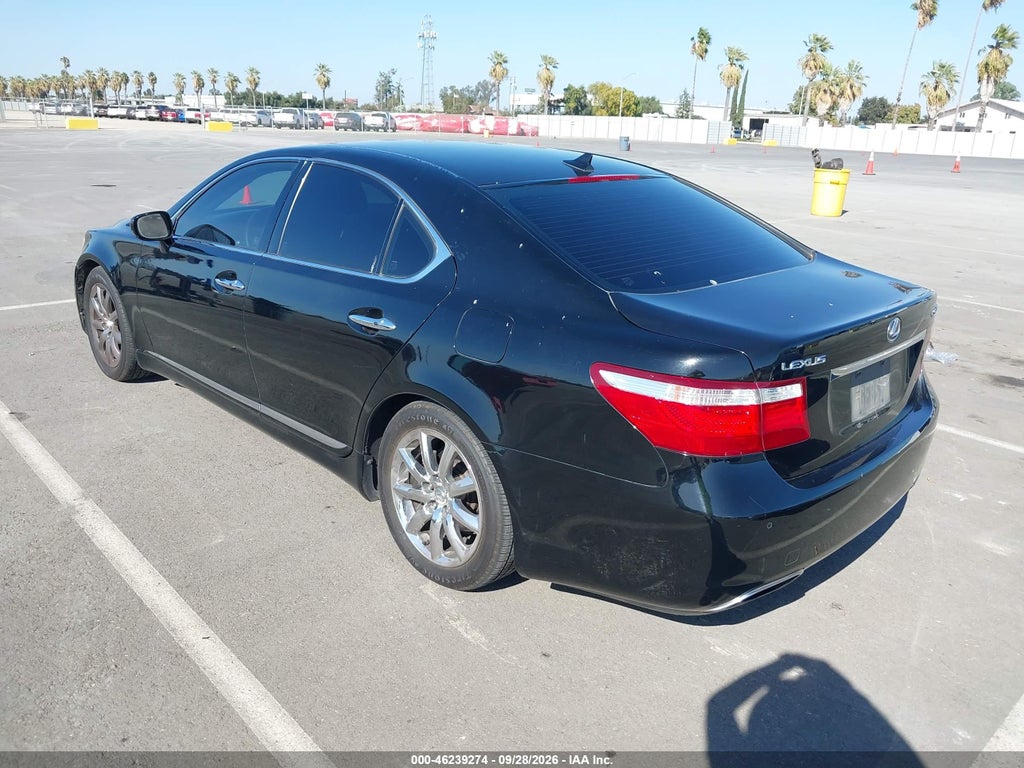 2008 Lexus LS 460 photo 3