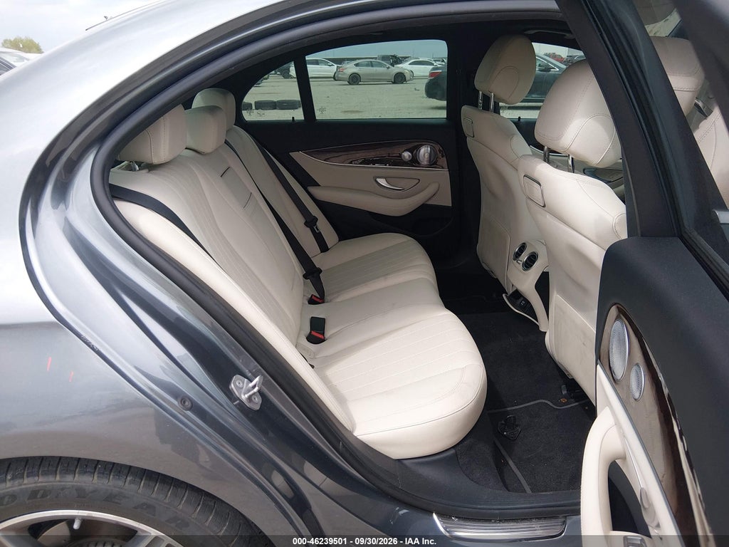 2018 Mercedes-Benz E 300 photo 8