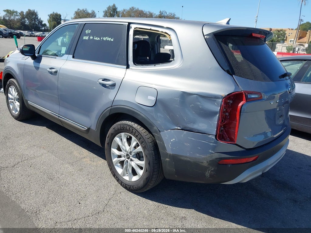 2020 Kia Telluride LX photo 3