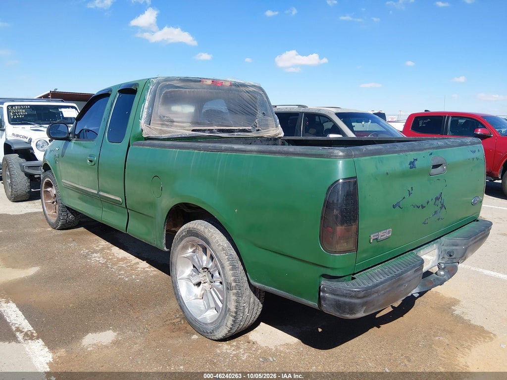 2002 Ford F-150 XL/XLT photo 3