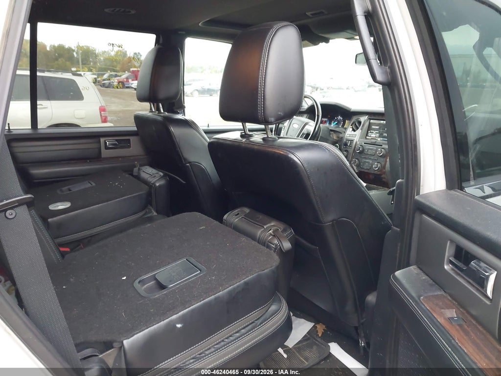 2015 Ford Expedition Platinum photo 8