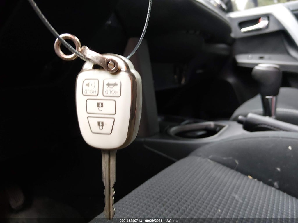 2017 Toyota RAV4 XLE photo 11