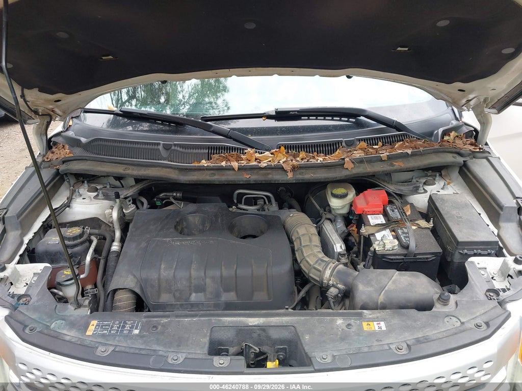 2015 Ford Explorer XLT photo 10