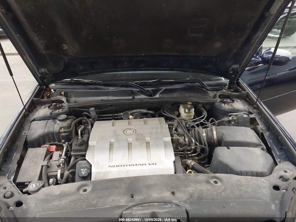 2004 Cadillac Deville Standard photo 10