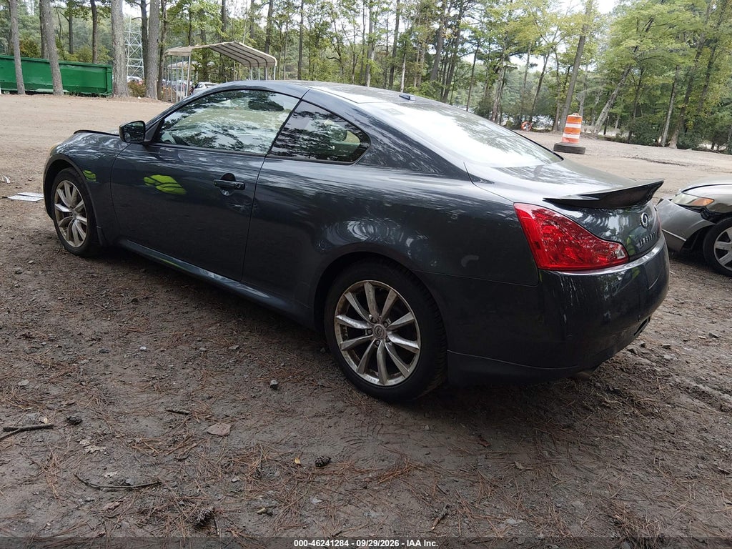 2011 Infiniti G37X photo 3