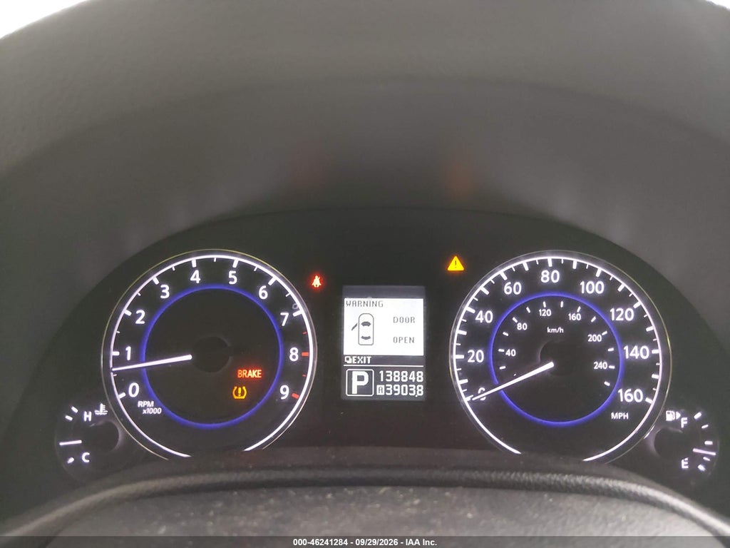 2011 Infiniti G37X photo 7