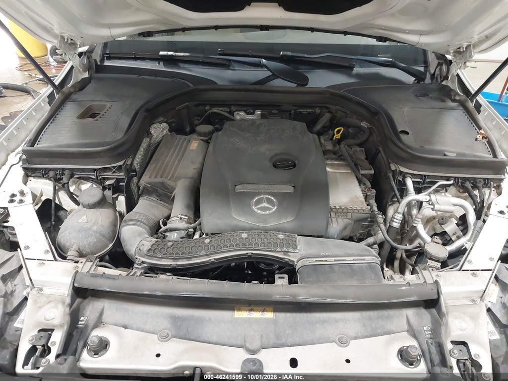 2017 Mercedes-Benz GLC 300 4MATIC photo 10